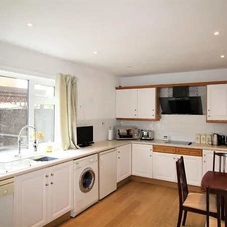 Whitley Bay - Sleeps 6 - Refurbished Throughout - Fast Wifi - Dogs Welcome Экстерьер фото